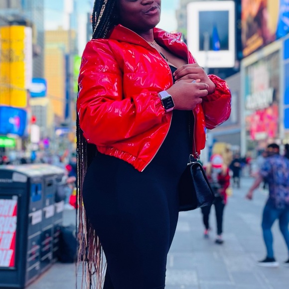 Red Cropped Vinyl Puffer Jacket - Picture 2 of 2